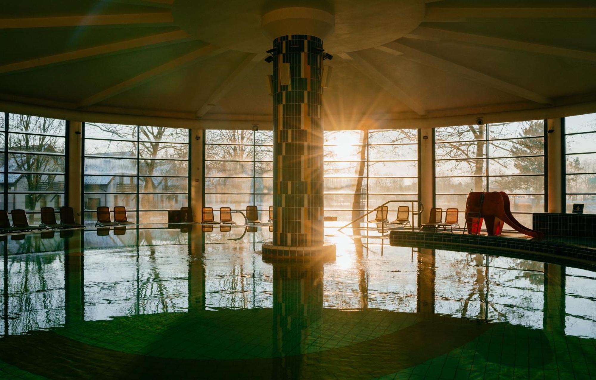 Thermal Resort Hotel Lendava Extérieur photo